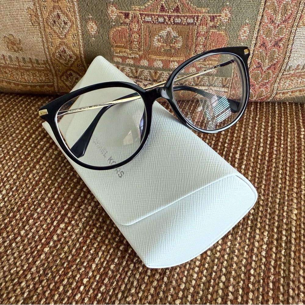 ✅Michael Kors - Westport Black Polished Eyeglasses MK4106U! - Picture 3 of 16